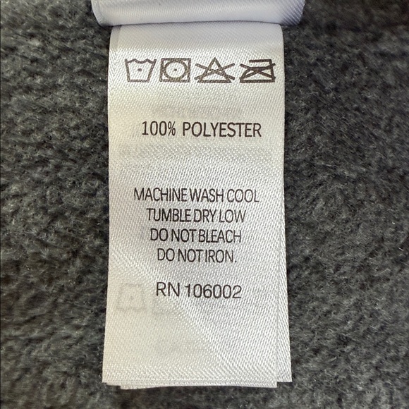 Nautica Dog puffer jacket with removeable faux fur hood. Size XL. Pinks & Gray. - Picture 13 of 16